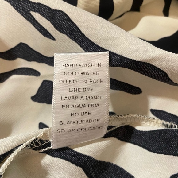 Entro Black and White Zebra Blouse - Picture 9 of 11